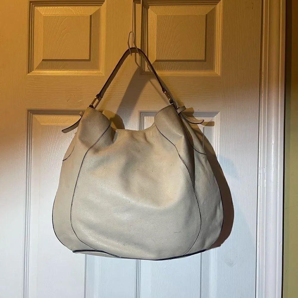 Talbots leather Beige reptile print large shoulder bag black trim accents.